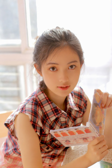 朋友的丰满人妻HD中文
